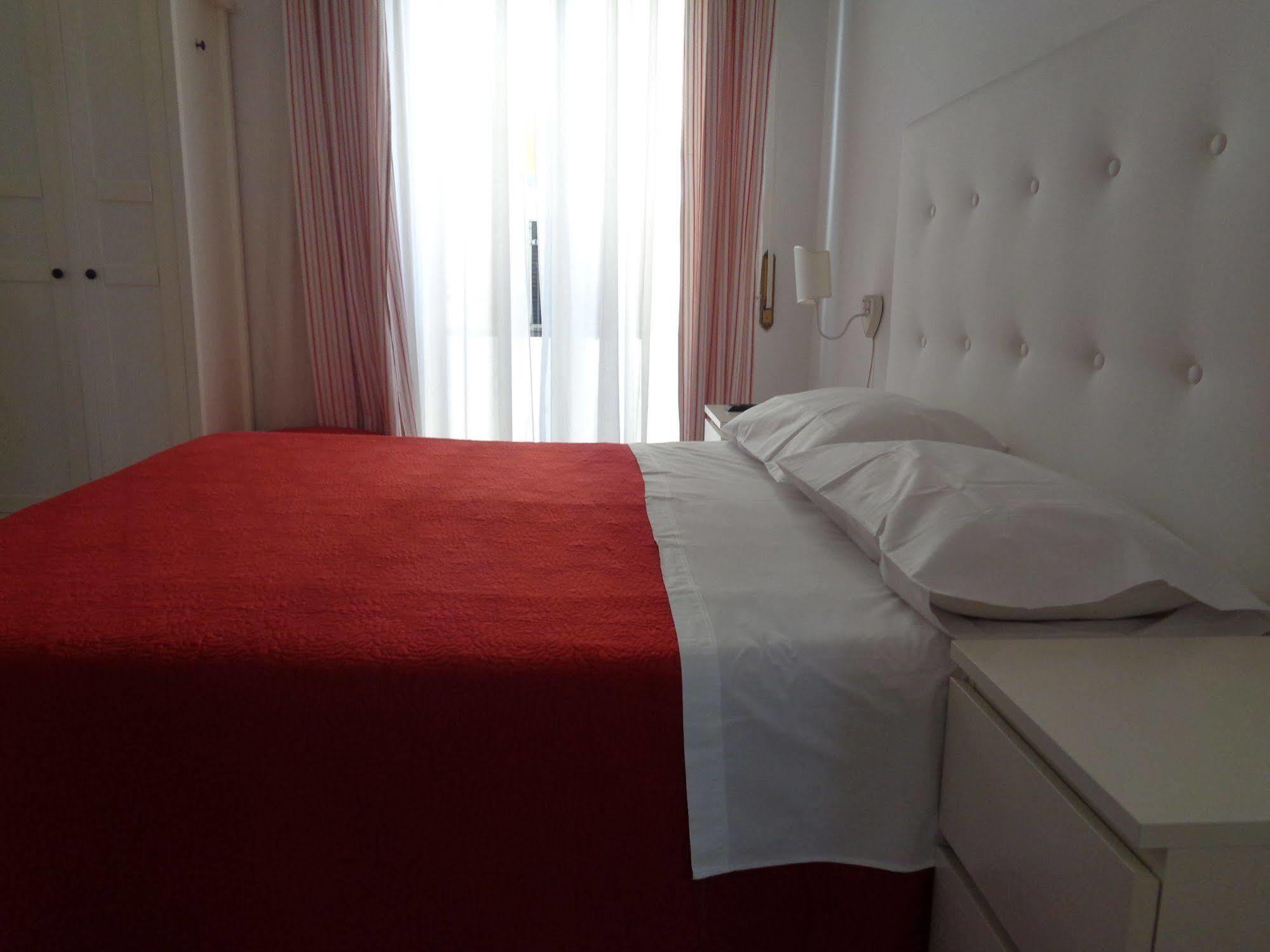 Interno 9 Hotel Рим Екстериор снимка